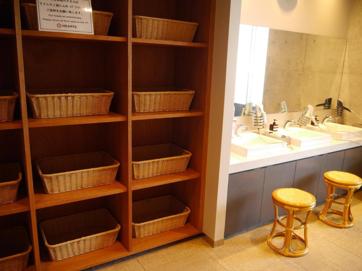 Hearts Capsule Hotel & Spa Hakata Fukuoka  Extérieur photo