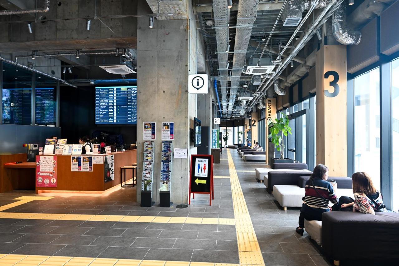 Hearts Capsule Hotel & Spa Hakata Fukuoka  Extérieur photo